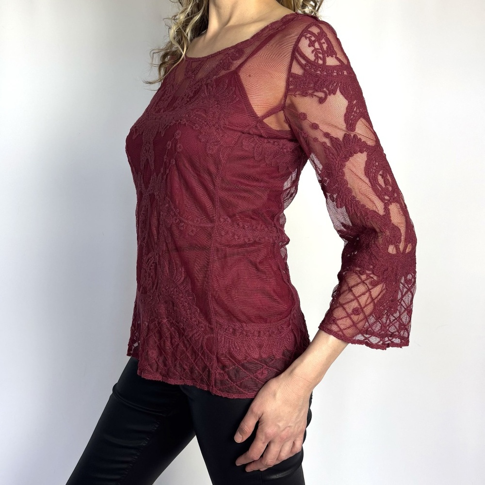 Burgundy Red Lace Shirt and Camisole – Medium - Picture 5 of 16